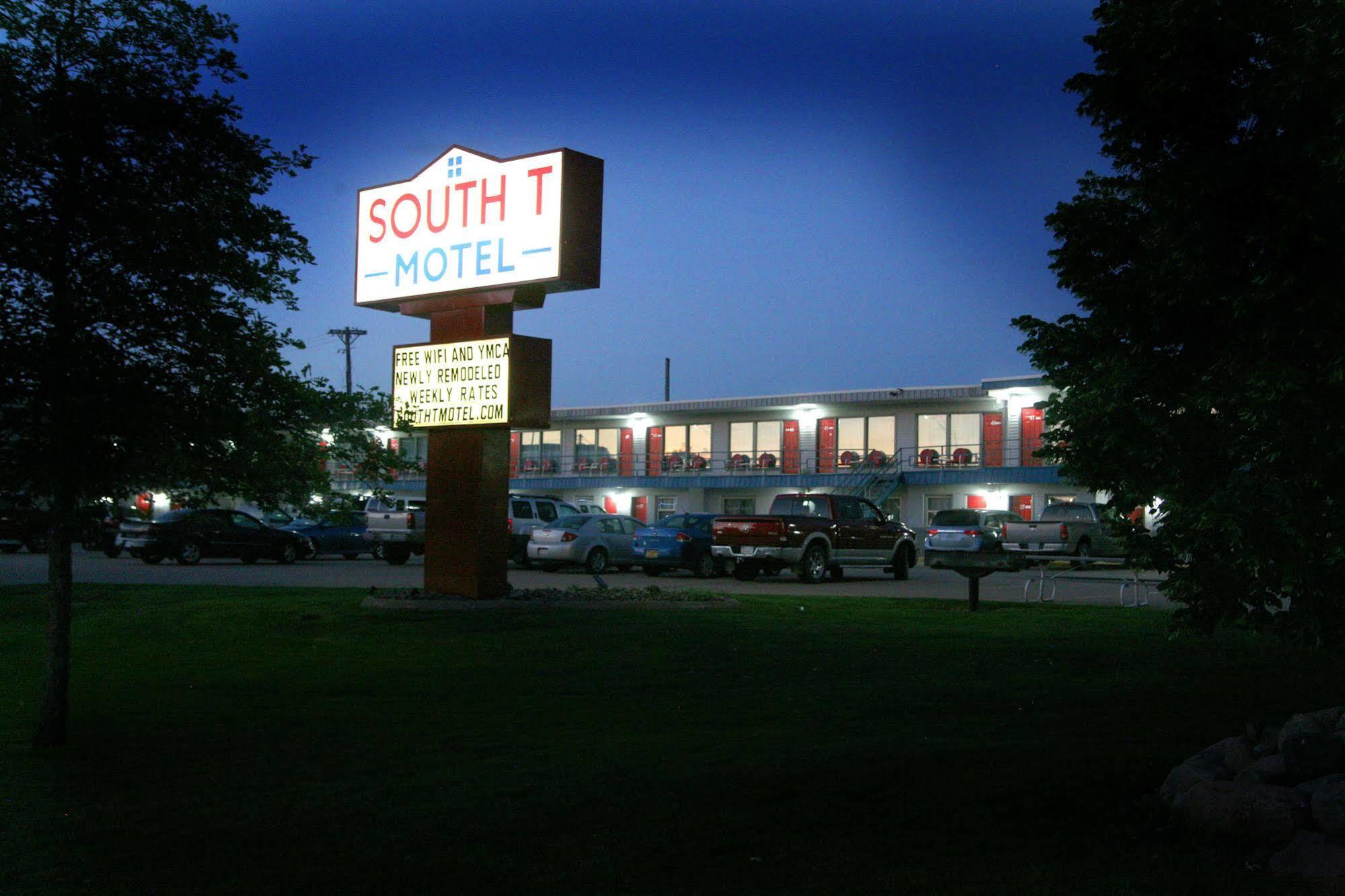 South T Motel Spencer Esterno foto